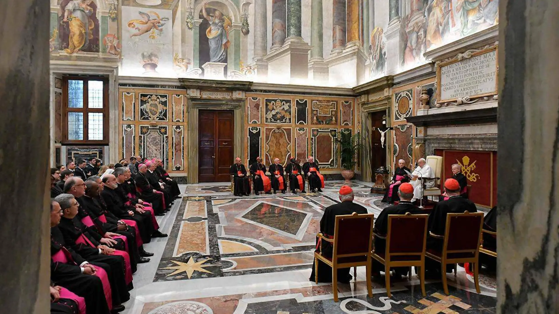 Reunión del Papa con el dicasterio